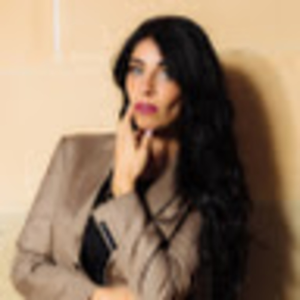 Meet your Posher, Rebecca